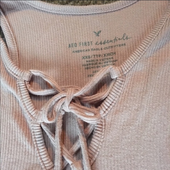 Bundle of 3 AE ribbed tanks - Picture 7 of 7